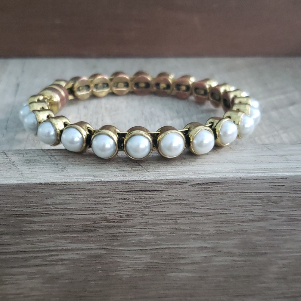 Plunder Magnetic Bracelet